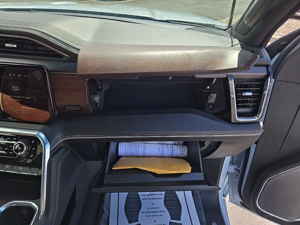 Used 2026 White GMC Denali Ultimate image 55