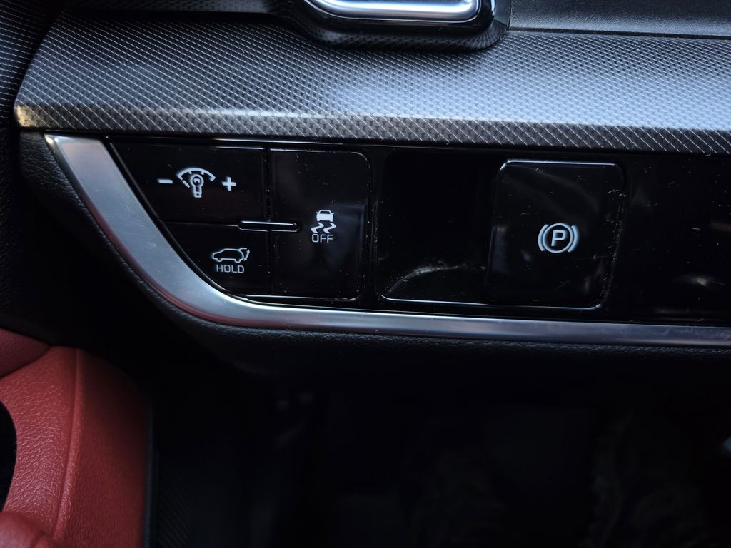 Certified Used 2023 Gray Kia SX-Prestige image 16