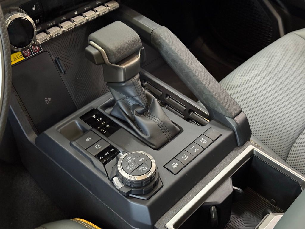 2025 Toyota Tacoma Trailhunter Double Cab photo 25