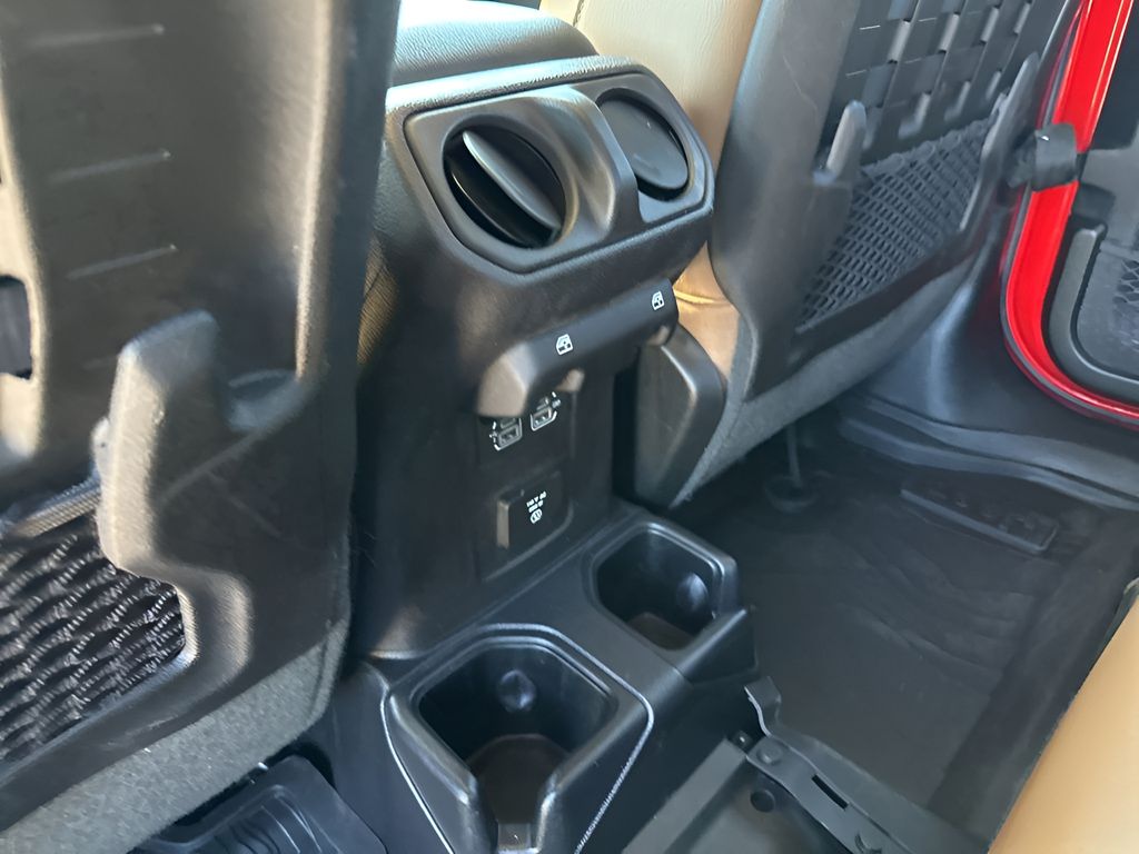 Used Car 2020 Jeep Gladiator  Rubicon For Sale Under $35,000 In Austin, Texas