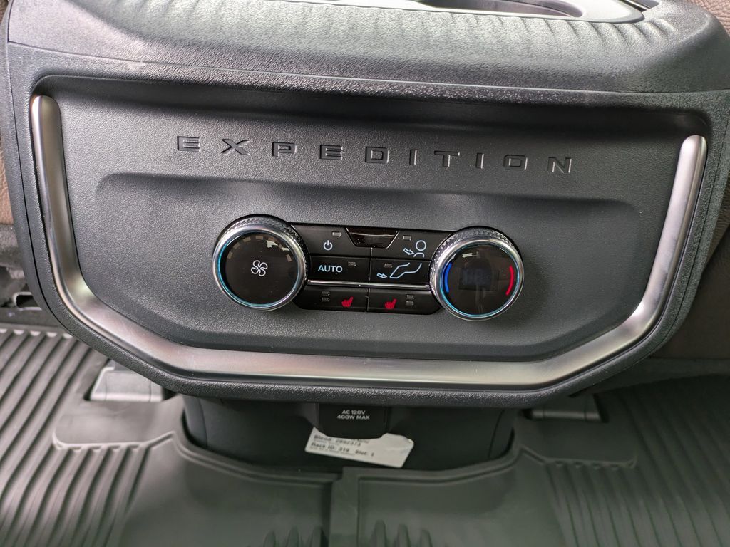 2025 Ford Expedition King Ranch