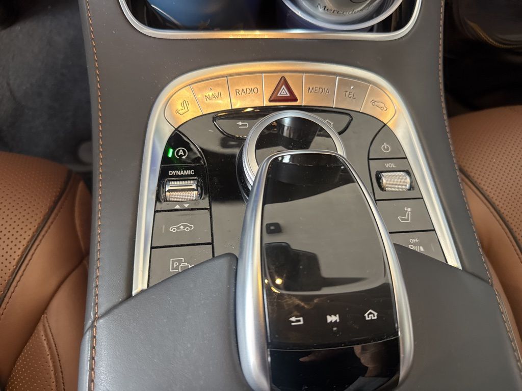 Thumbnail: 2020 Mercedes-Benz S-Class - 10