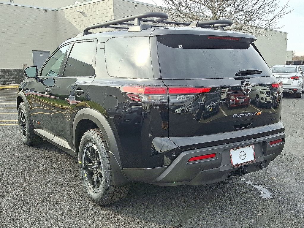 Thumbnail: 2025 Nissan Pathfinder - 4