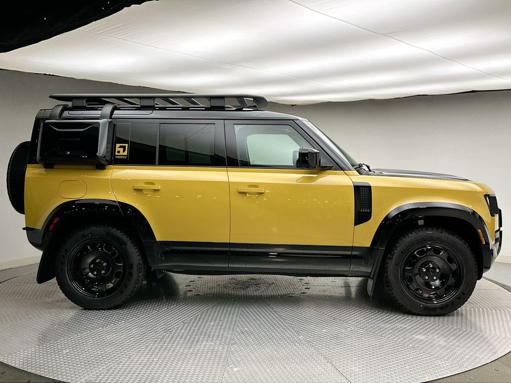 Thumbnail: 2026 Land Rover Defender - 4