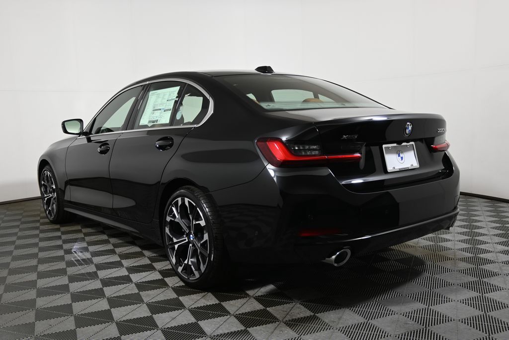 Thumbnail: 2026 BMW 3 Series - 5