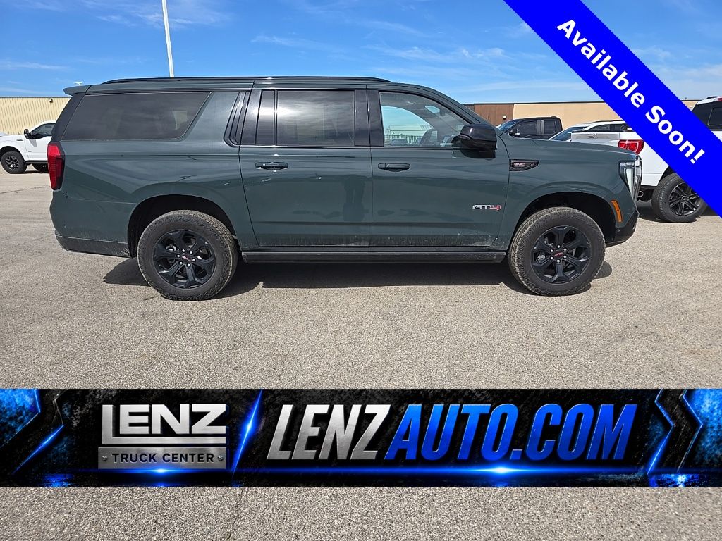 Midnight Pine 2026 GMC Yukon XL AT4 Ultimate 4WD SUV / Crossover Four-Wheel Drive