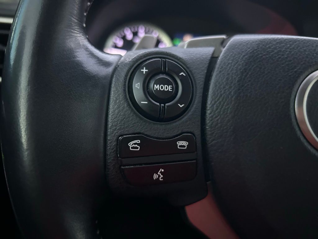 Thumbnail: 2014 Lexus IS - 19