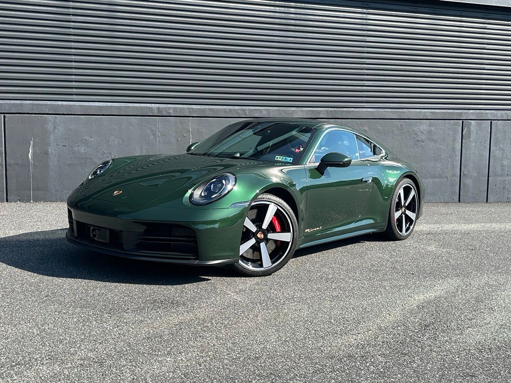 Oak Green Metallic Neo 2026 Porsche 911 Carrera S Coupe RWD Coupe Rear-Wheel Drive 8-Speed Automatic