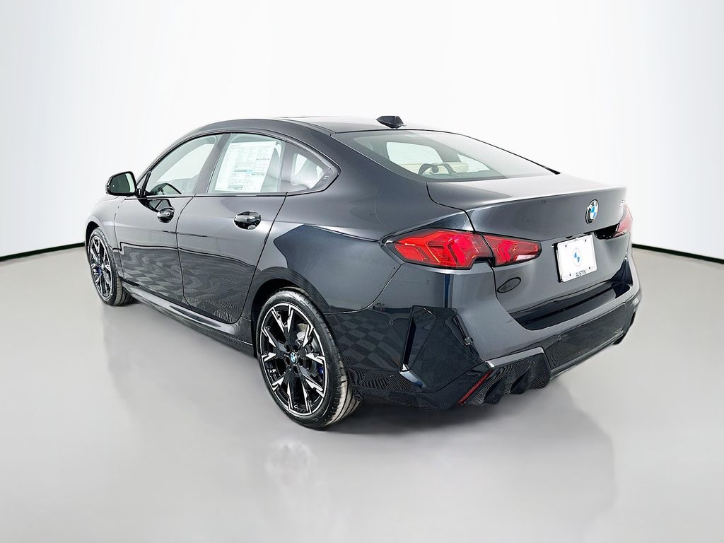 Thumbnail: 2026 BMW 2 Series - 7