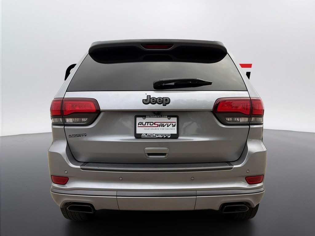 Used 2020 Silver Jeep Overland image 5