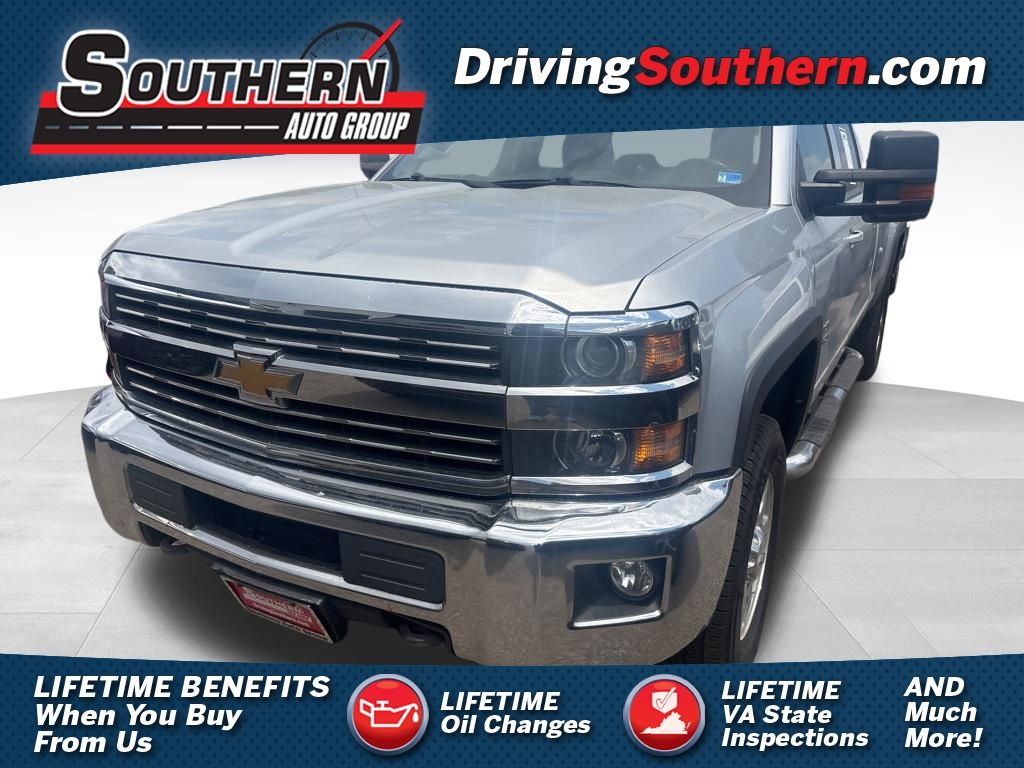 Silver Ice Metallic 2016 Chevrolet Silverado 2500HD LT Crew Cab 4WD Pickup Truck Four-Wheel Drive 6-Speed Automatic Overdrive