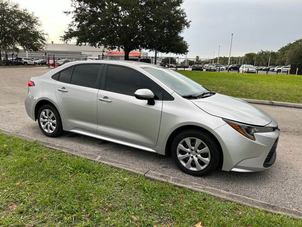 2024 Toyota Corolla LE 7