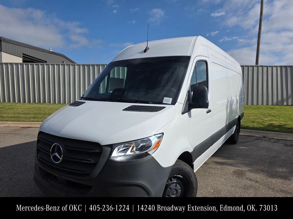 2025 Mercedes-Benz Sprinter 2500 Cargo 170 WB