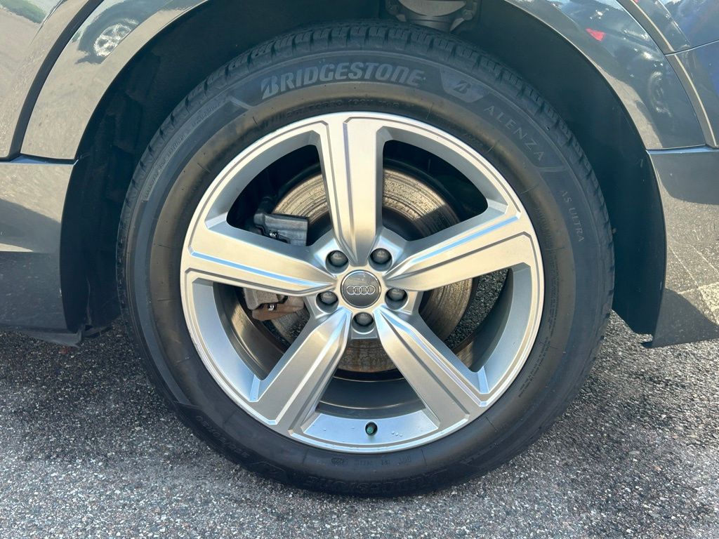Used 2019 Gray Audi Premium Plus image 57