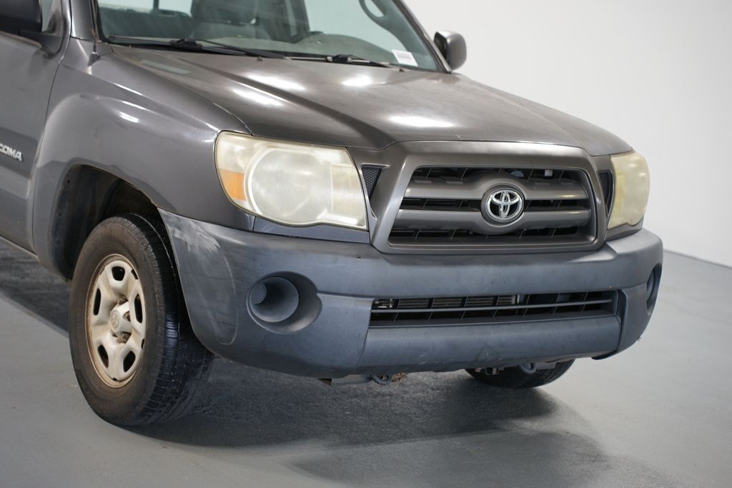Thumbnail: 2010 Toyota Tacoma - 4