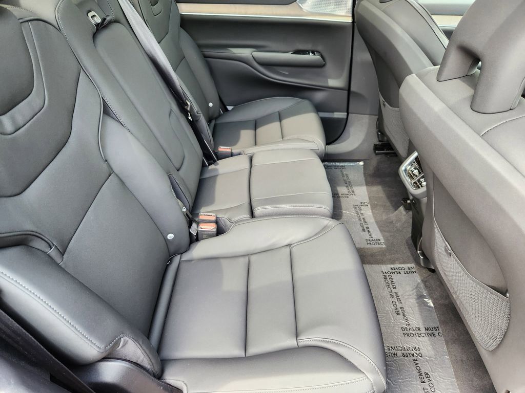 2025 Volvo EX90 Ultra - Photo 23