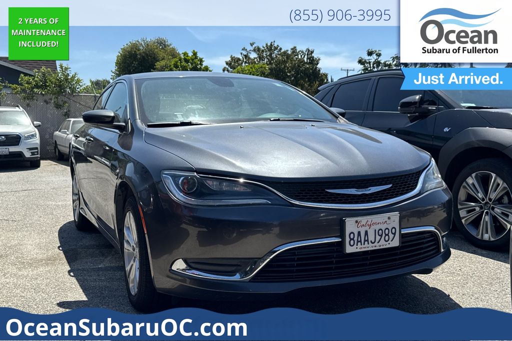2016 Chrysler 200 Limited Sedan FWD