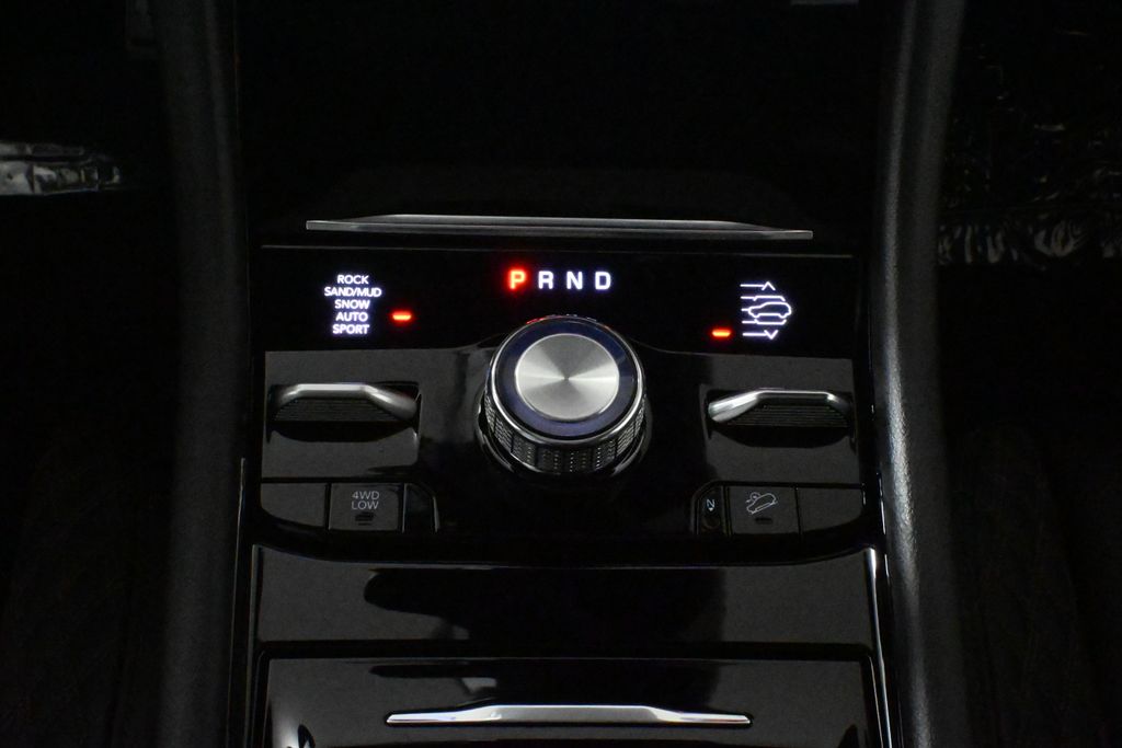 Thumbnail: 2025 Jeep Grand Cherokee L - 23