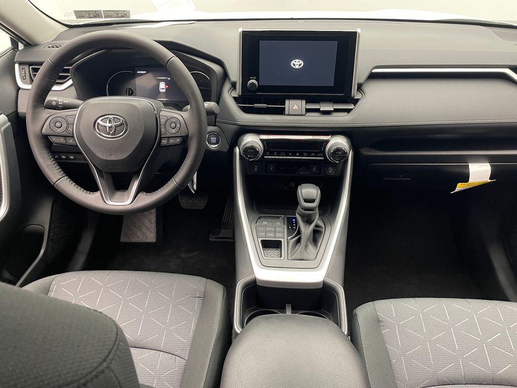 Thumbnail: 2025 Toyota RAV4 - 19