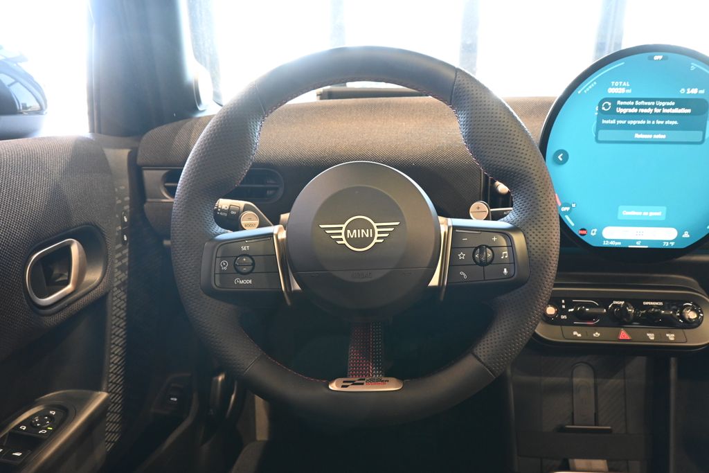 2025 MINI Cooper Hardtop S 13