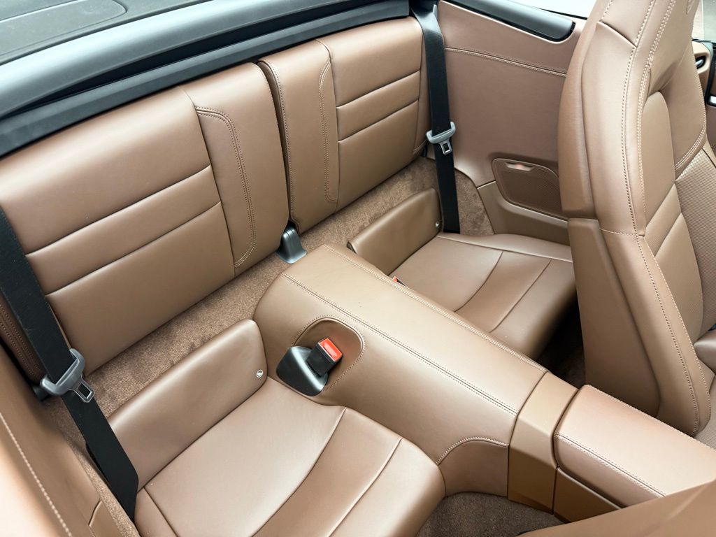 Thumbnail: 2026 Porsche 911 - 24