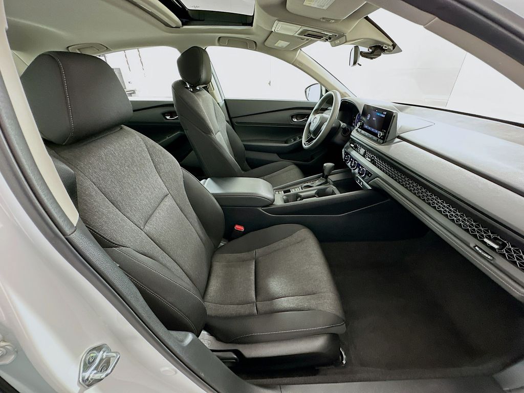 Thumbnail: 2024 Honda Accord - 27