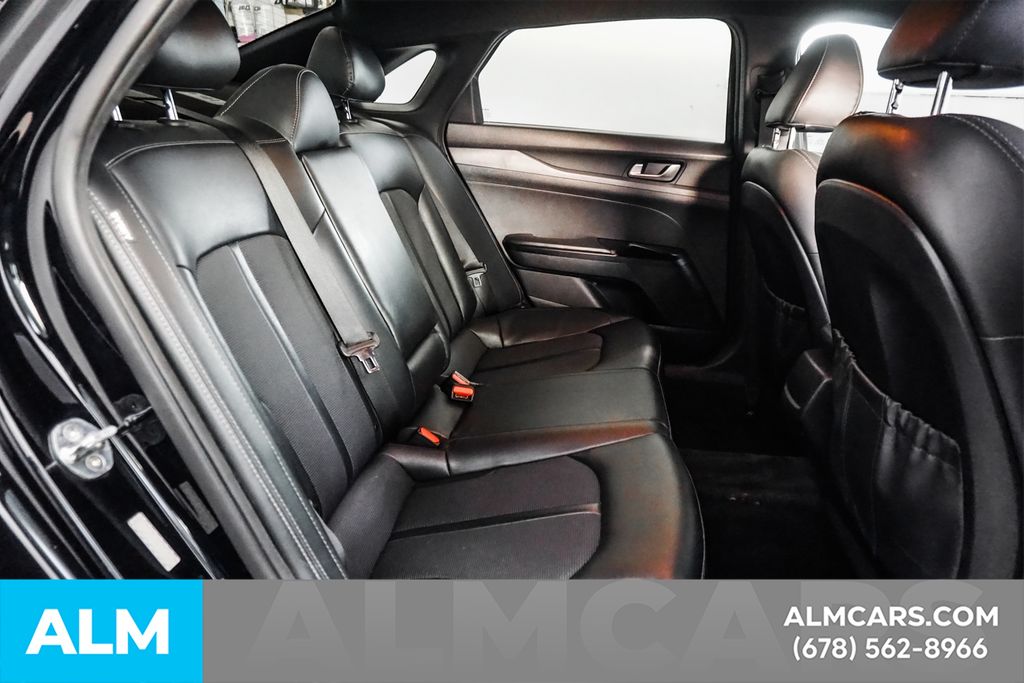 Used 2022 Black Kia GT-Line image 20