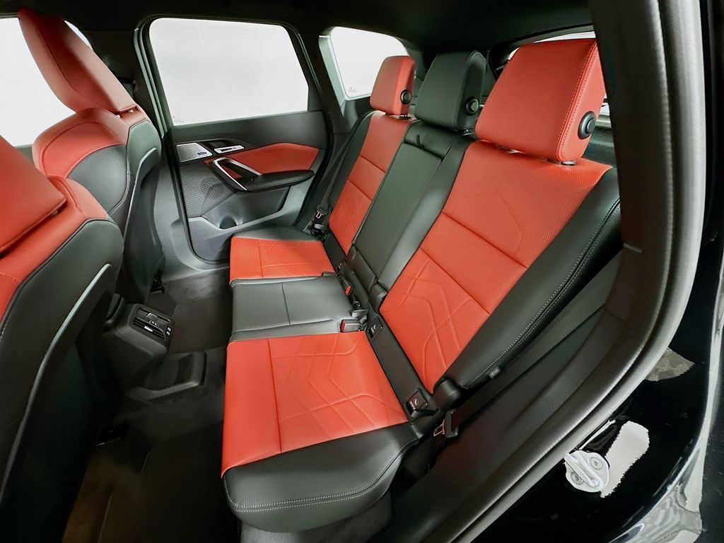 Thumbnail: 2025 BMW X1 - 17