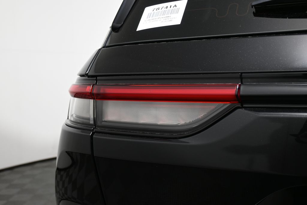 Thumbnail: 2023 Jeep Grand Cherokee - 12