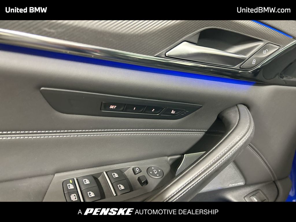 Thumbnail: 2023 BMW M5 - 11