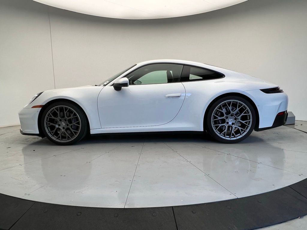 Thumbnail: 2025 Porsche 911 - 2