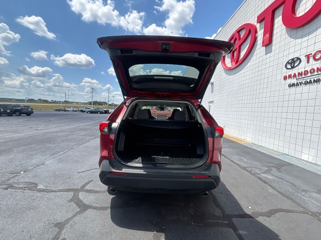 Used 2021 Toyota RAV4 SUV