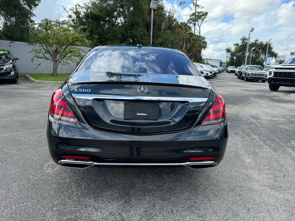 2018 Mercedes-Benz S-Class S 560 7