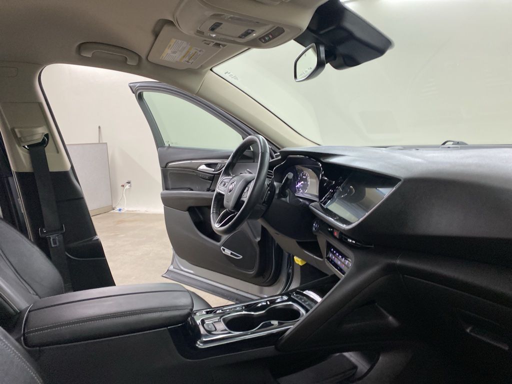 2021 Buick Envision Essence photo