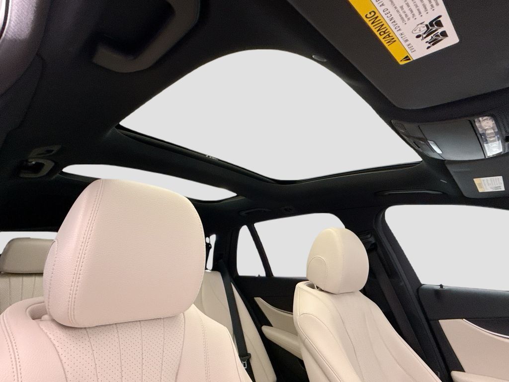 Thumbnail: 2023 Mercedes-Benz E-Class - 21