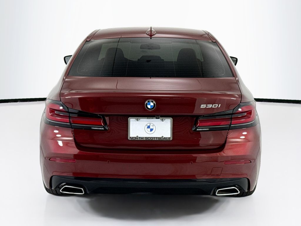 Thumbnail: 2023 BMW 5 Series - 6