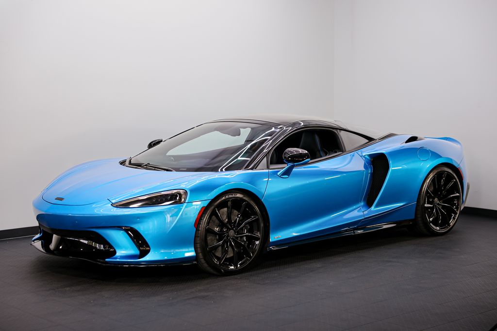 2025 McLaren GTS Base