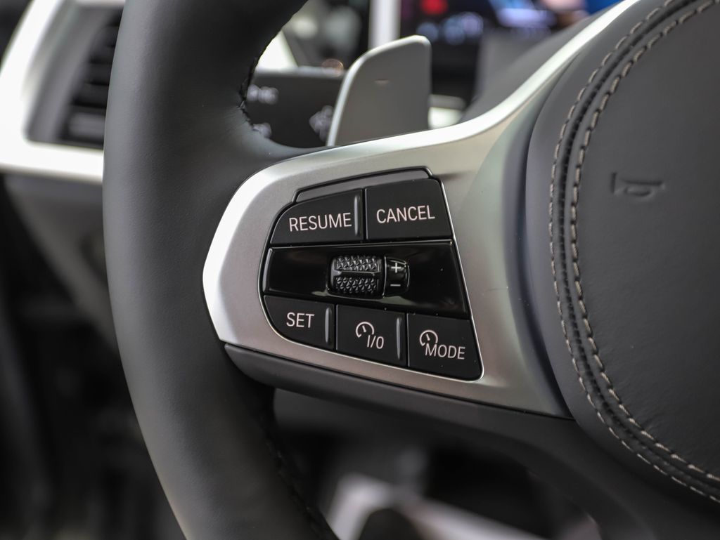 Thumbnail: 2026 BMW X5 - 12