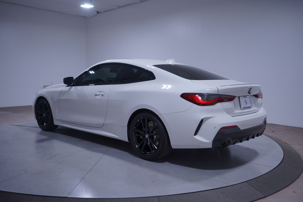 Thumbnail: 2022 BMW 4 Series - 3