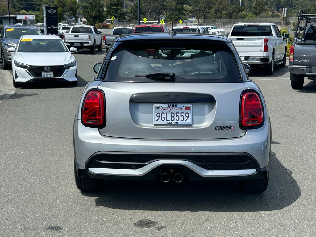 Thumbnail: 2024 MINI Cooper - 4