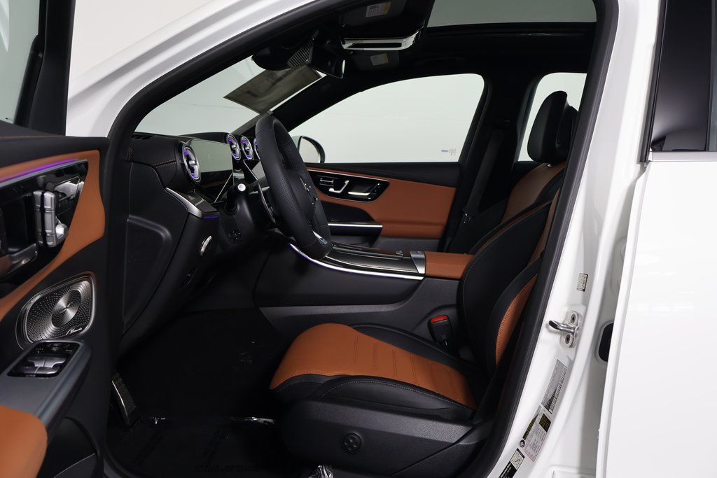 Thumbnail: 2026 Mercedes-Benz GLC - 5