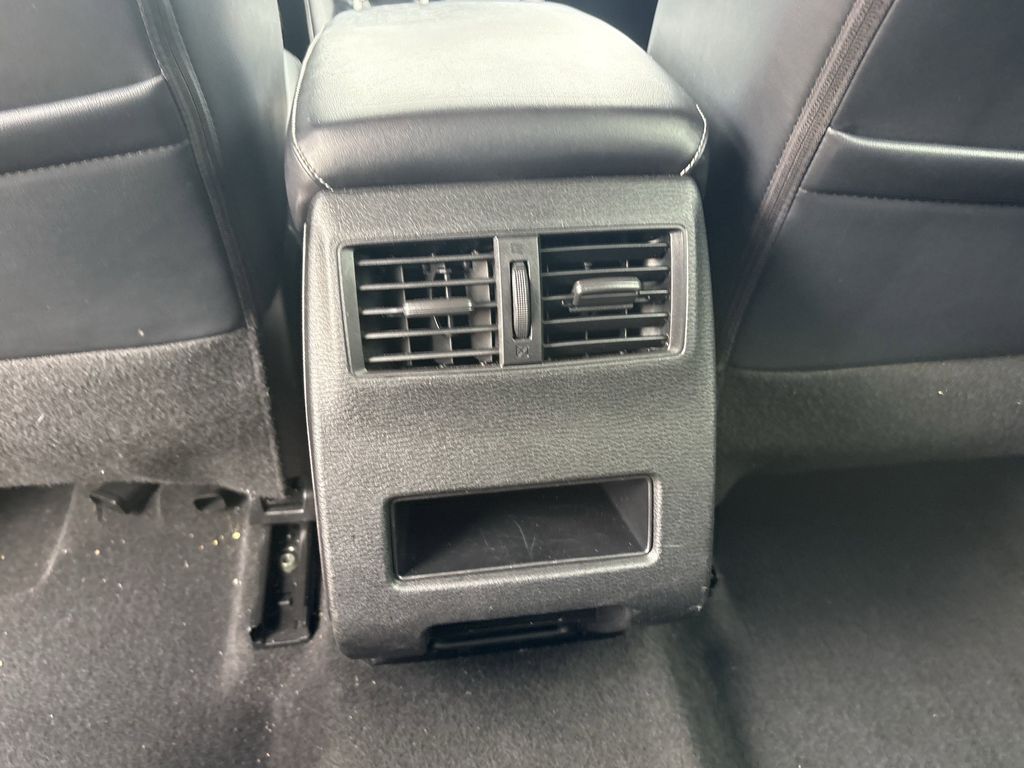 2022 Mitsubishi Outlander SE  at Baytown Hyundai