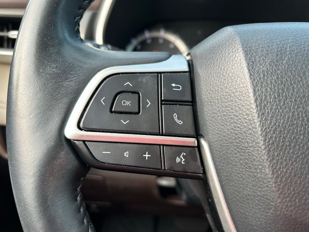 2022 Toyota Highlander XLE 20
