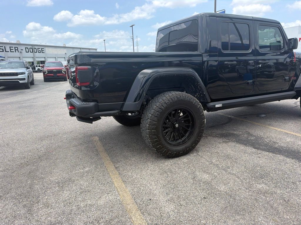 Used Car 2022 Jeep Gladiator  Rubicon For Sale Under $50,000 In San Marcos, Texas