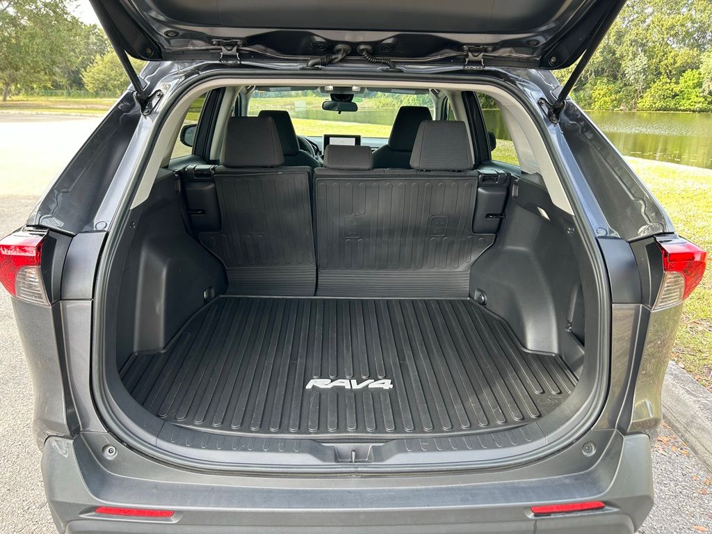 Thumbnail: 2023 Toyota RAV4 - 10