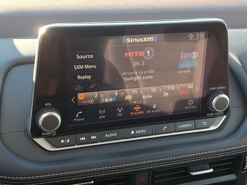 Thumbnail: 2023 Nissan Rogue - 17