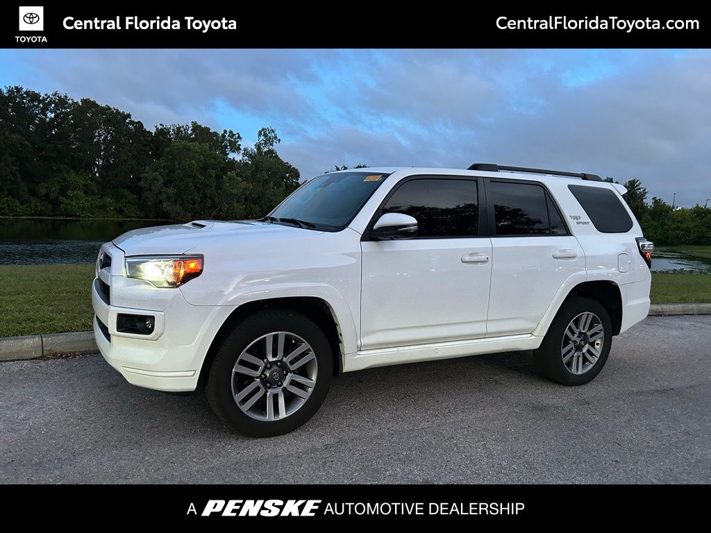 Thumbnail: 2022 Toyota 4Runner - 1