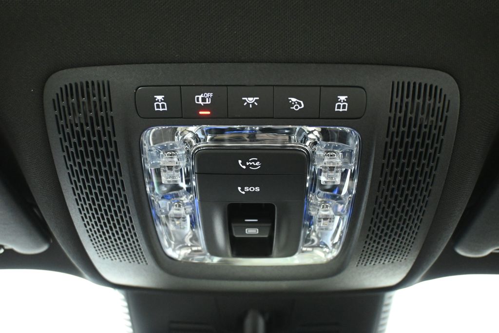 Thumbnail: 2026 Mercedes-Benz GLB - 16