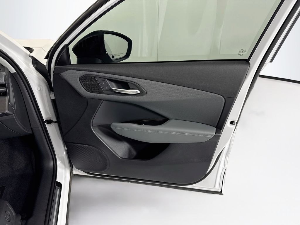 Thumbnail: 2026 Audi Q3 - 27