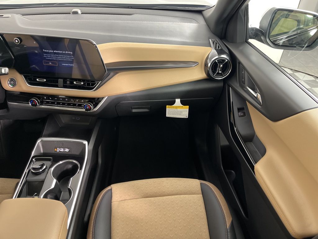 Thumbnail: 2026 Chevrolet Equinox - 15